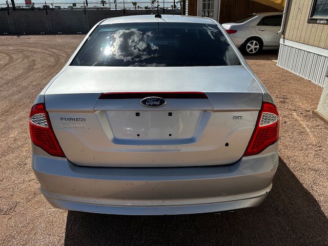 Photo 4 of this FORD FUSION