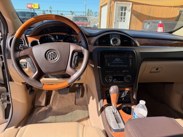 Photo 8 of this BUICK ENCLAVE