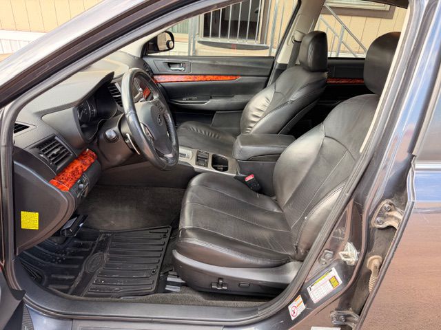 Photo 5 of this SUBARU LEGACY
