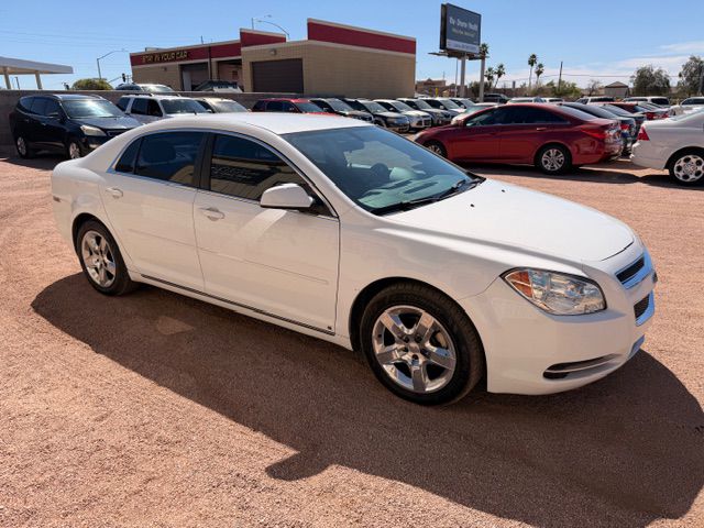 Photo 3 of this CHEVROLET MALIBU