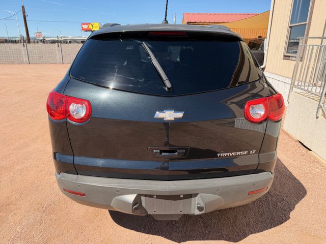 Photo 4 of this CHEVROLET TRAVERSE