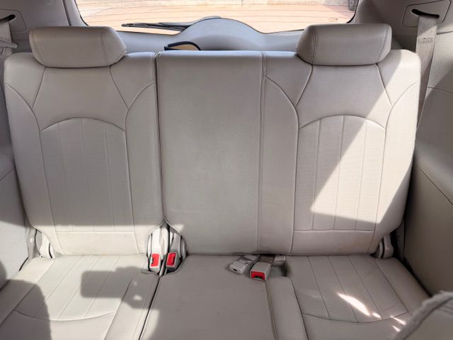 Photo 7 of this BUICK ENCLAVE