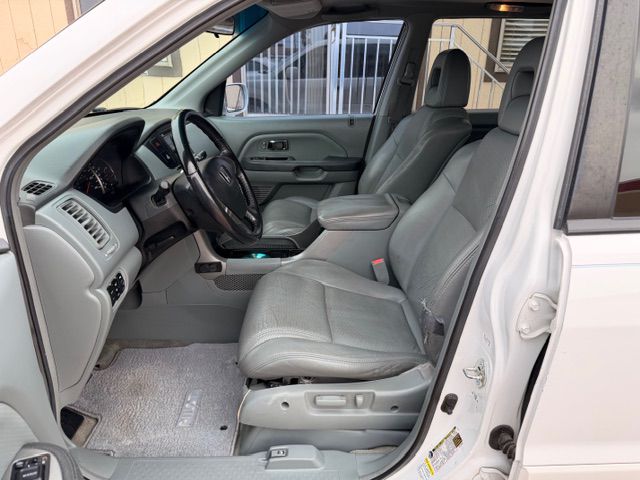 Photo 5 of this HONDA PILOT