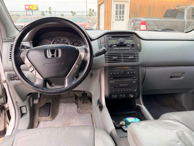 Photo 8 of this HONDA PILOT