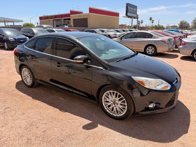 Photo 3 of this FORD FOCUS