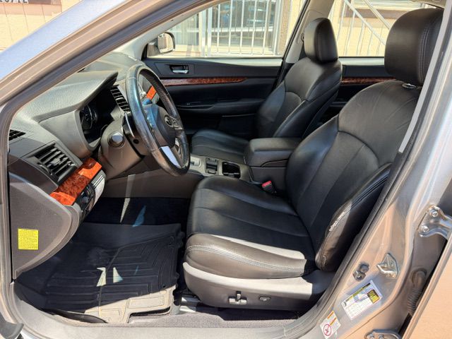 Photo 5 of this SUBARU LEGACY