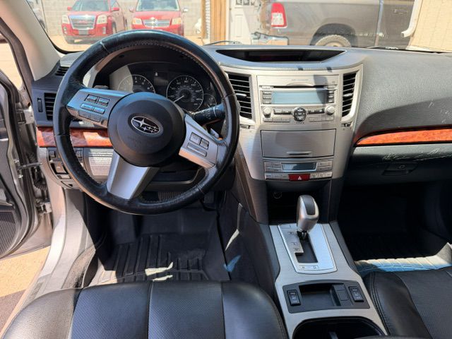 Photo 7 of this SUBARU LEGACY