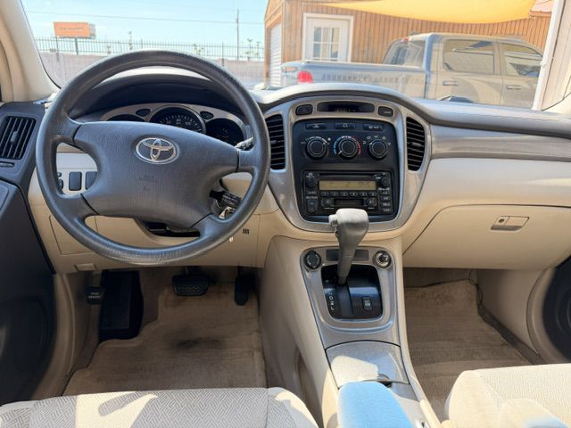 Photo 7 of this TOYOTA HIGHLANDER