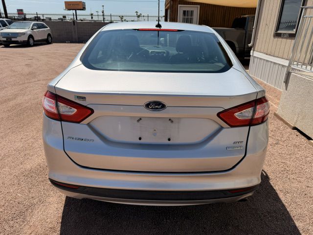 Photo 4 of this FORD FUSION