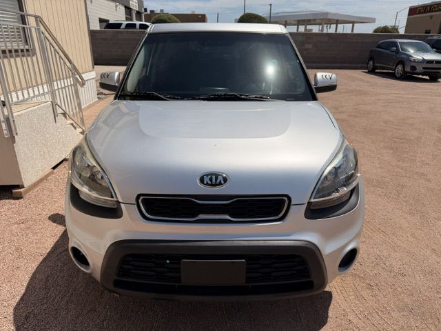 Photo 2 of this KIA SOUL