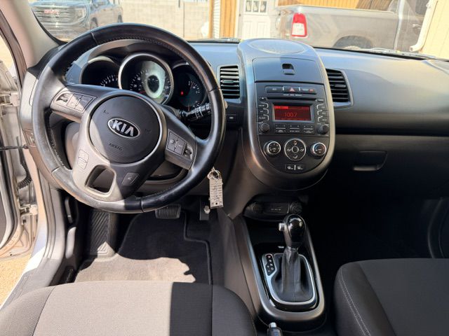 Photo 7 of this KIA SOUL
