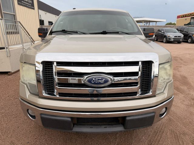 Photo 2 of this FORD F150