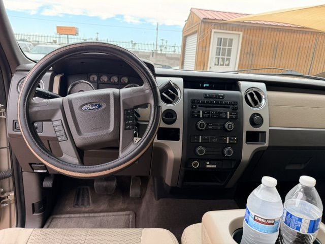 Photo 7 of this FORD F150