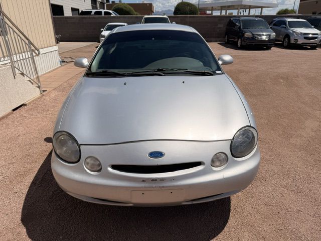 Photo 2 of this FORD TAURUS