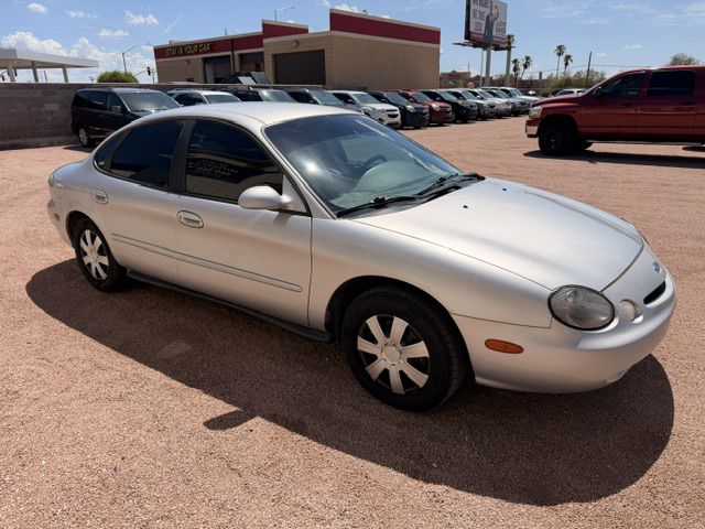 Photo 3 of this FORD TAURUS