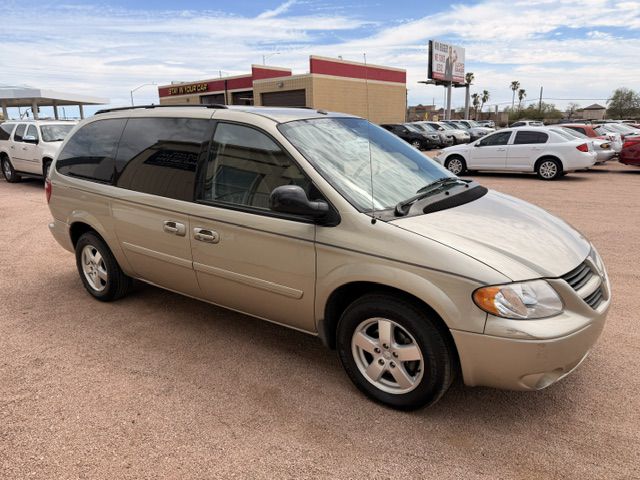 Photo 3 of this DODGE GRAND CARAVAN
