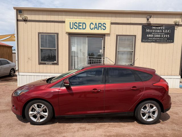 Red (MAROON) 2014 Ford Focus Hatchback Front-Wheel Drive Automatic