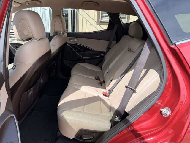 Photo 6 of this HYUNDAI SANTA FE SPORT