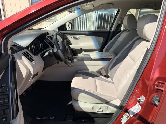 Photo 5 of this MAZDA CX-9