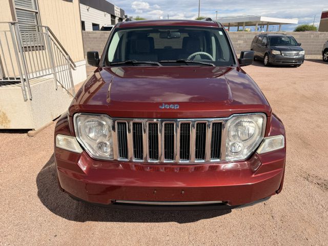 Photo 2 of this JEEP LIBERTY