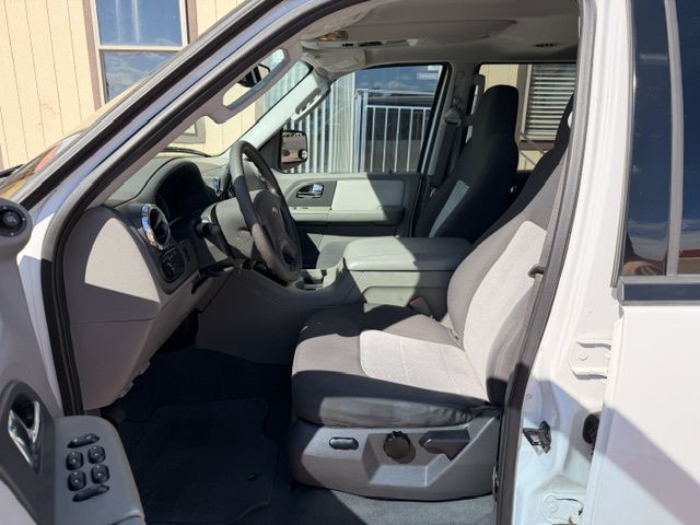Photo 5 of this FORD EXPEDITION