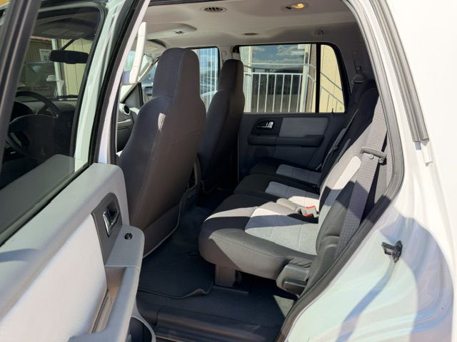 Photo 6 of this FORD EXPEDITION