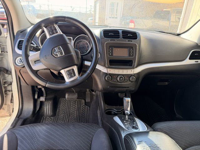 Photo 8 of this DODGE JOURNEY