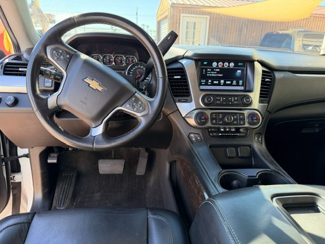 Photo 8 of this CHEVROLET TAHOE