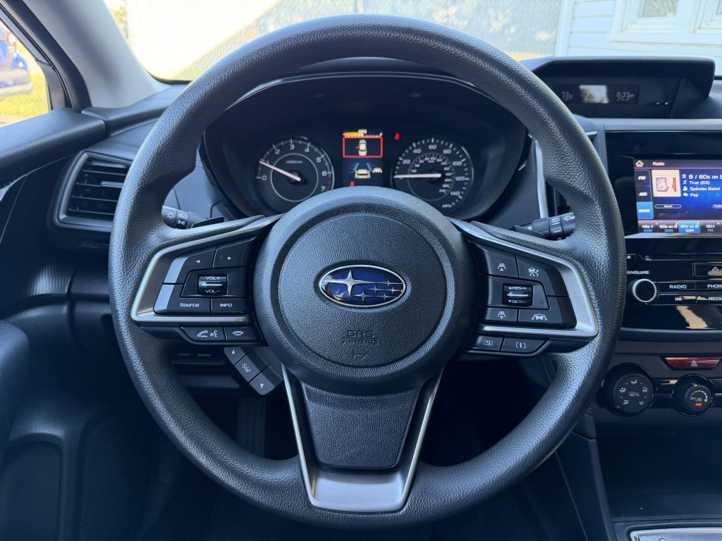 Photo 6 of this SUBARU IMPREZA
