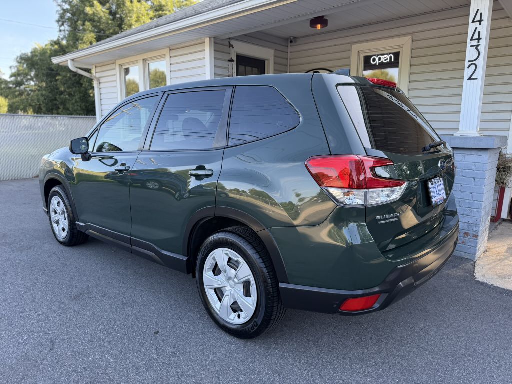 Photo 2 of this SUBARU FORESTER
