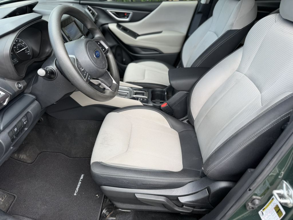 Photo 10 of this SUBARU FORESTER