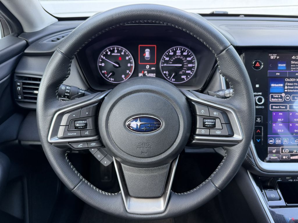 Photo 6 of this SUBARU OUTBACK
