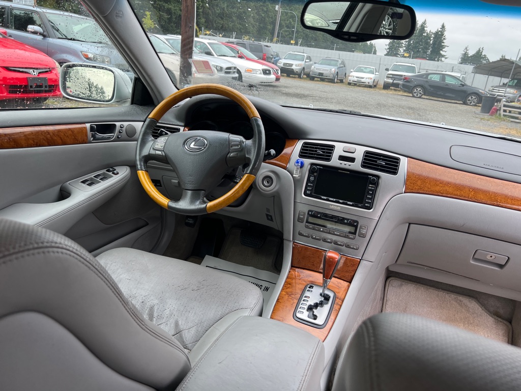 LEXUS ES 330 2005 LEXUS ES 330 JTHBA30G855071069