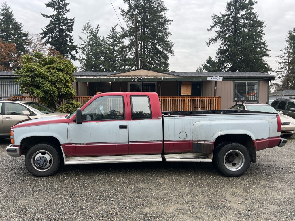 CHEVROLET C/K 3500 SERIES 1990 CHEVROLET C/K 3500 SERIES 2GCHC39N1L1177529