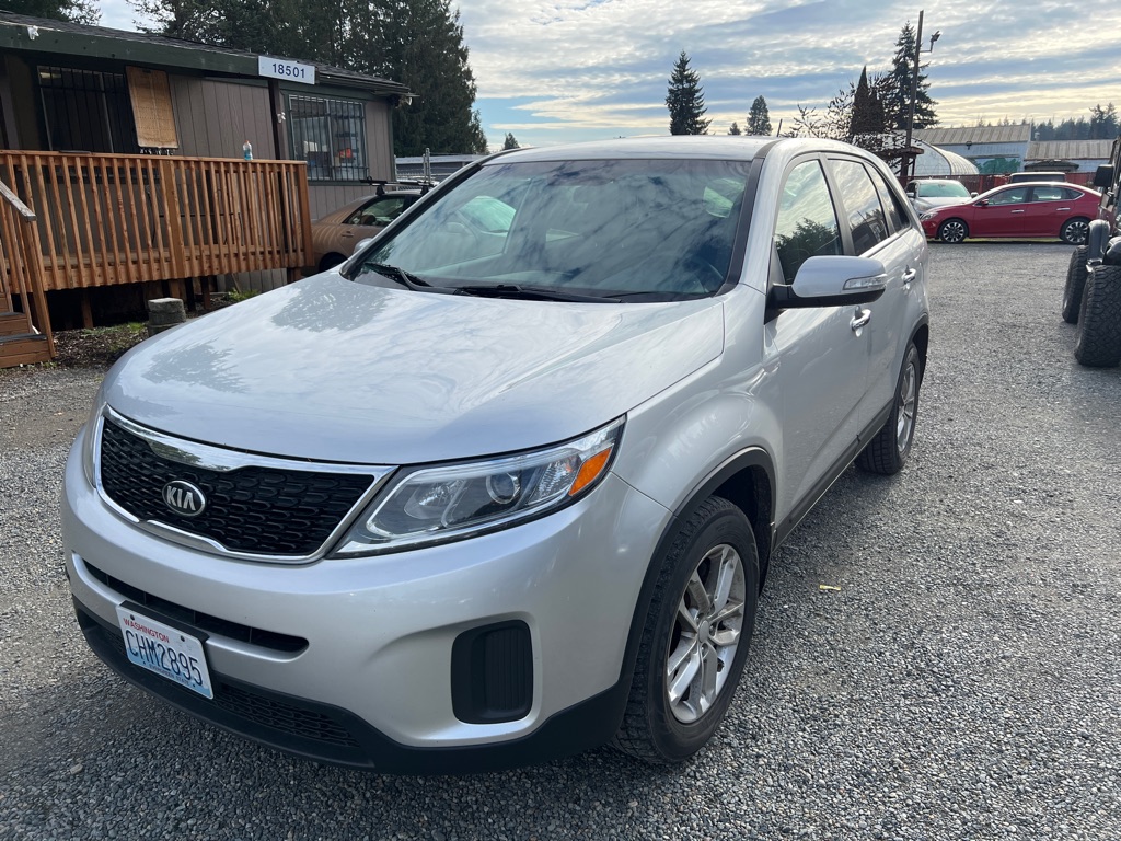 KIA SORENTO 2015 KIA SORENTO 5XYKT3A67FG631044