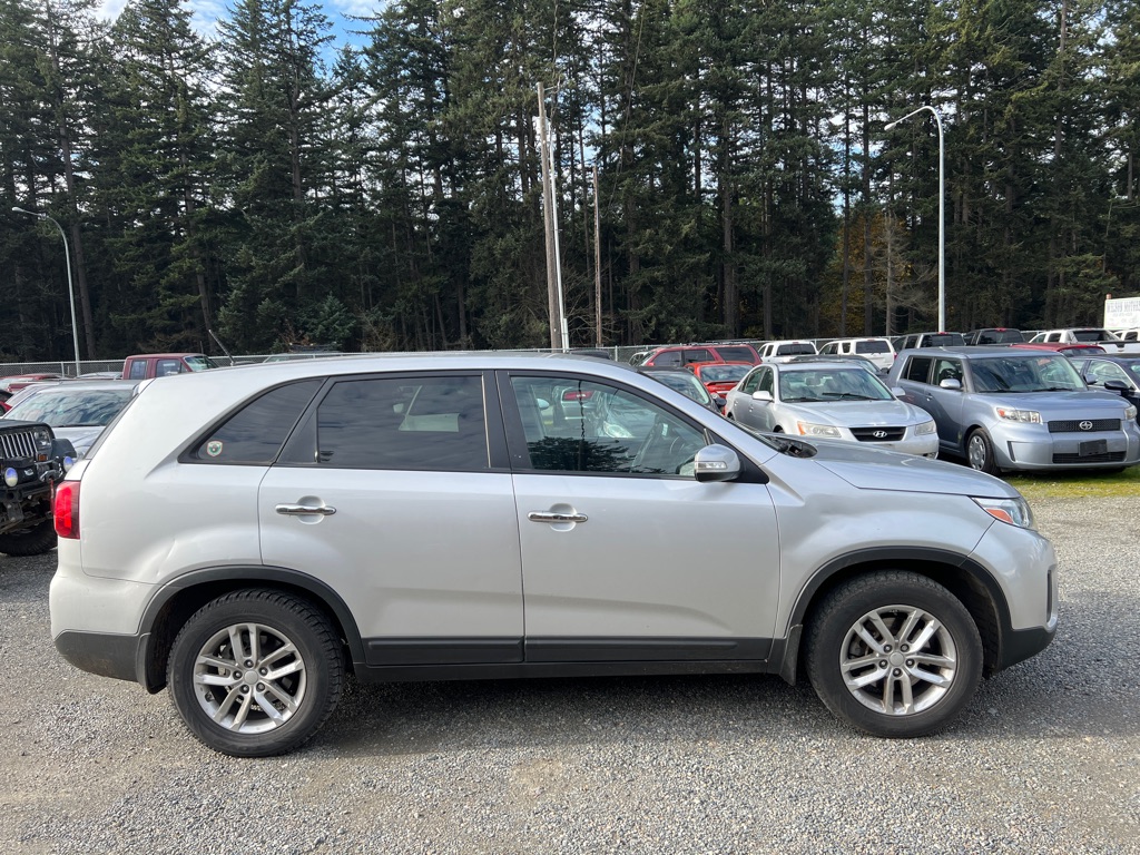 KIA SORENTO 2015 KIA SORENTO 5XYKT3A67FG631044