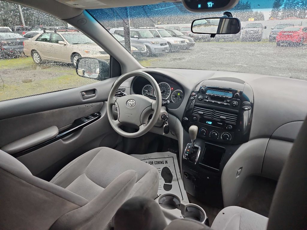TOYOTA SIENNA 2005 TOYOTA SIENNA 5TDZA23C25S223635