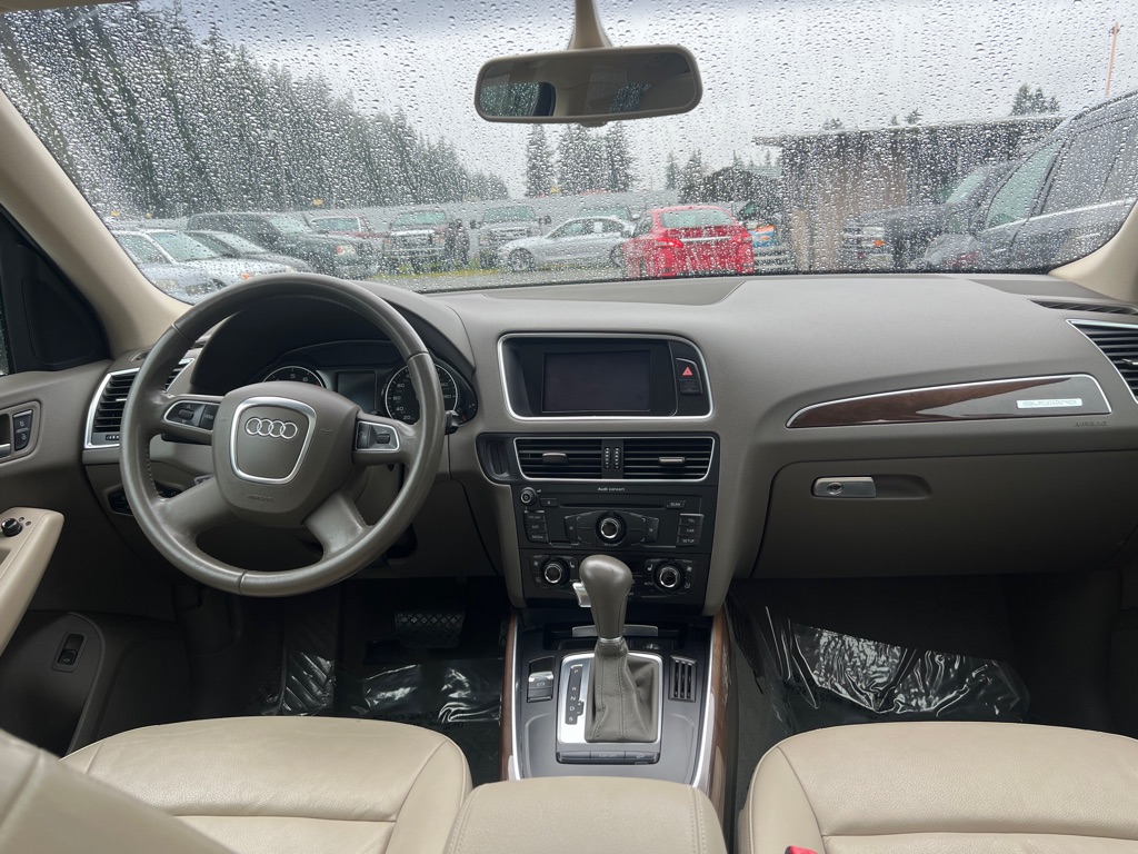 AUDI Q5 2010 AUDI Q5 WA1CKAFP6AA079097