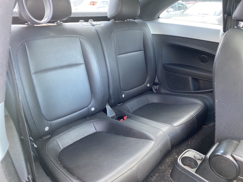 VOLKSWAGEN BEETLE 2015 VOLKSWAGEN BEETLE 3VWJ17AT2FM616563