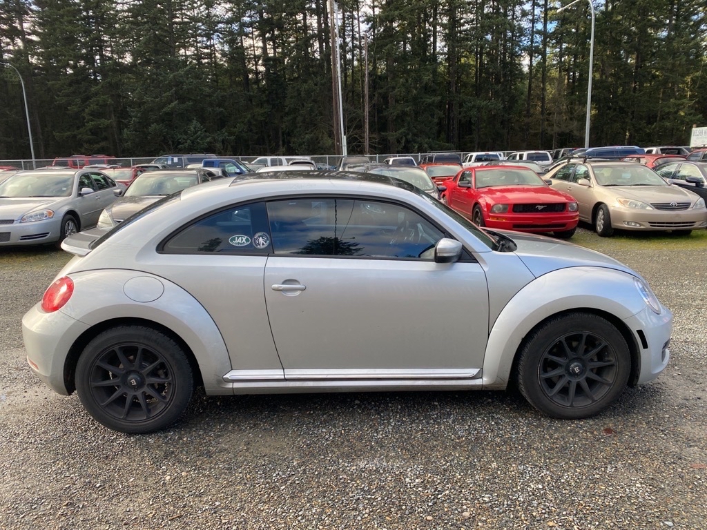 VOLKSWAGEN BEETLE 2015 VOLKSWAGEN BEETLE 3VWJ17AT2FM616563