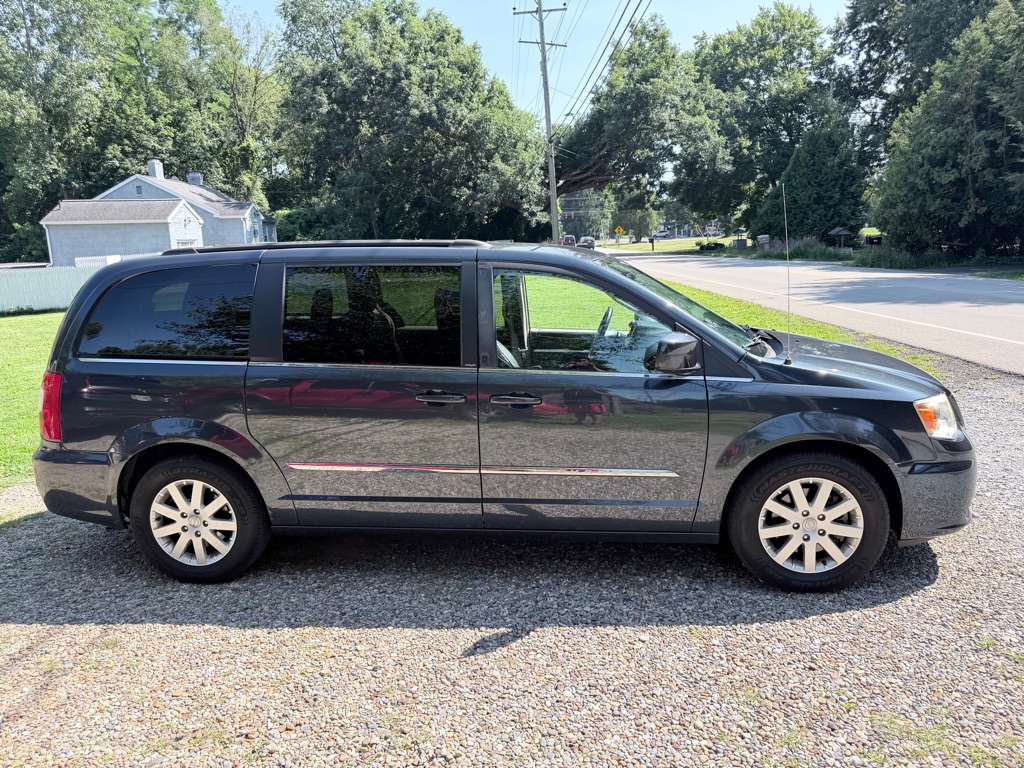 2014 CHRYSLER TOWN & COUNTRY