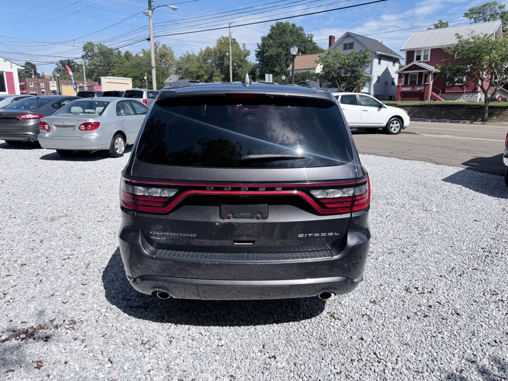 Photo 10 of this DODGE DURANGO