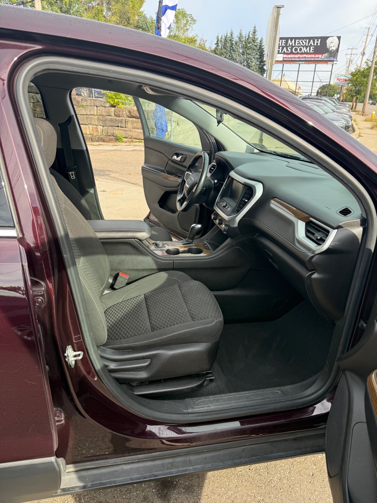 Photo 10 of this GMC ACADIA