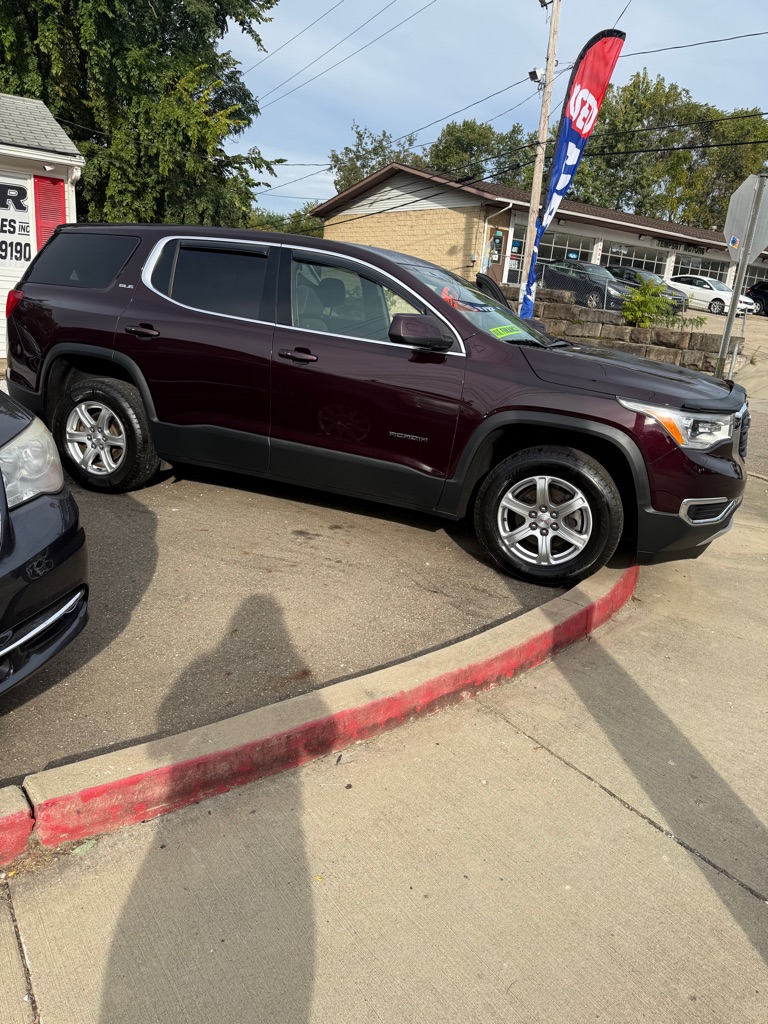 Photo 3 of this GMC ACADIA