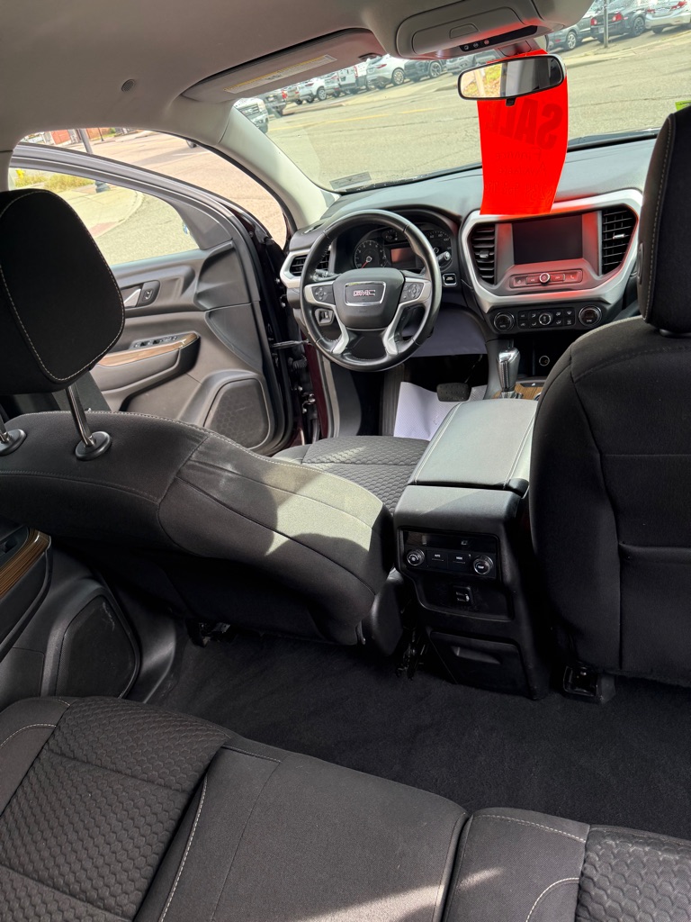 Photo 13 of this GMC ACADIA