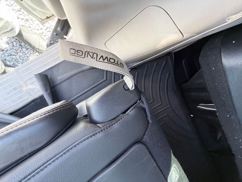 Photo 22 of this CHRYSLER PACIFICA