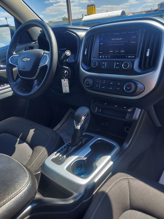 Photo 13 of this CHEVROLET COLORADO