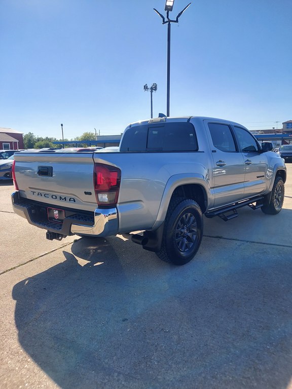 Photo 5 of this TOYOTA TACOMA