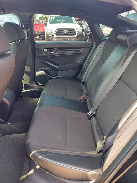 Photo 10 of this HONDA CIVIC