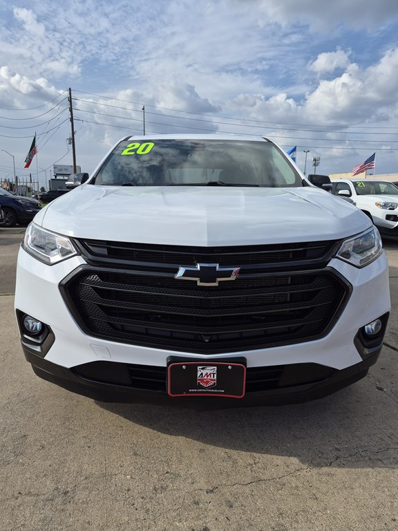 Photo 2 of this CHEVROLET TRAVERSE